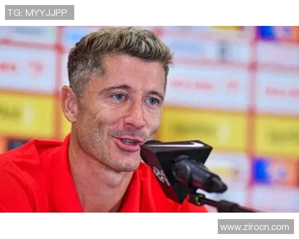 莱万重返巅峰之路：从逆境中崛起的足球传奇故事